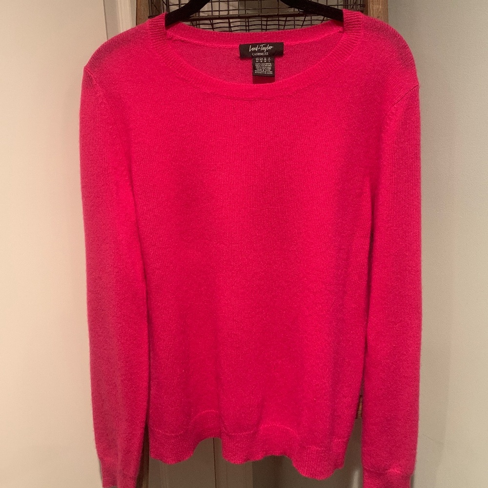 Cashmere sweater